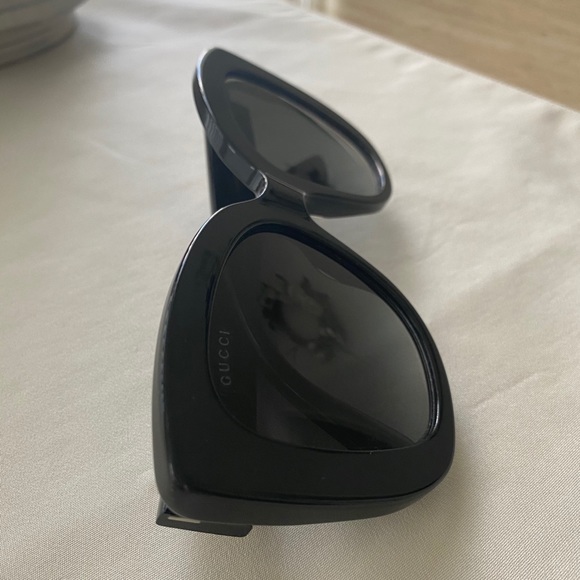 Gucci Cat eye style sunglasses - Picture 4 of 8